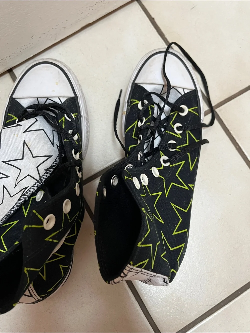 Billie eilish collab converse